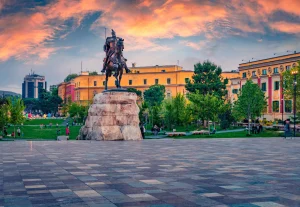 Tiranë Image